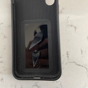 Loopy case for XR